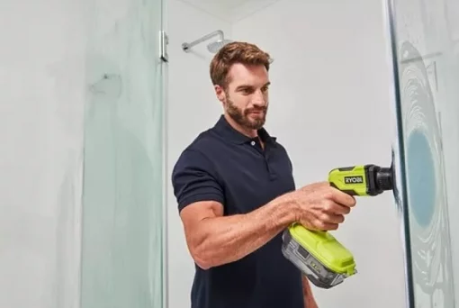 Щітка акумуляторна Ryobi ONE+ R18CPS-0 18В диск 15см 210об/хв IPX7 1.2кг без АКБ та ЗП