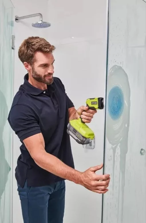 Щітка акумуляторна Ryobi ONE+ R18CPS-0 18В диск 15см 210об/хв IPX7 1.2кг без АКБ та ЗП