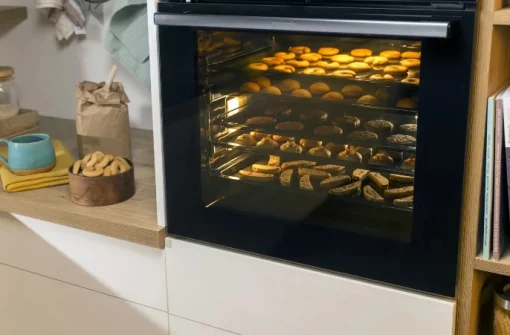 Духова шафа Gorenje духова електрична, 77л, A+, дисплей, піроліз, чорний